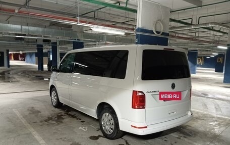 Volkswagen Caravelle T6 рестайлинг, 2017 год, 3 245 000 рублей, 7 фотография