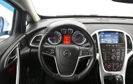 Opel Astra J, 2013 год, 1 040 000 рублей, 6 фотография