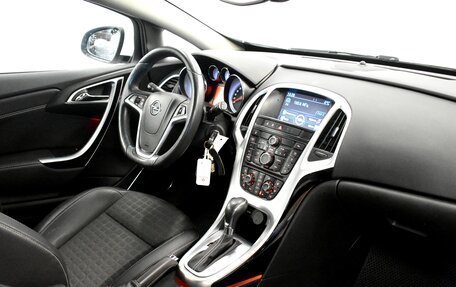 Opel Astra J, 2013 год, 1 040 000 рублей, 5 фотография