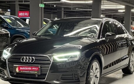 Audi A3, 2019 год, 2 235 000 рублей, 3 фотография