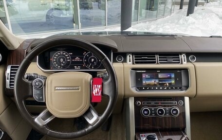 Land Rover Range Rover IV рестайлинг, 2017 год, 5 400 000 рублей, 10 фотография