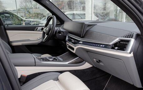 BMW X7, 2023 год, 15 990 000 рублей, 16 фотография