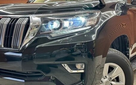 Toyota Land Cruiser Prado 150 рестайлинг 2, 2020 год, 3 770 000 рублей, 4 фотография