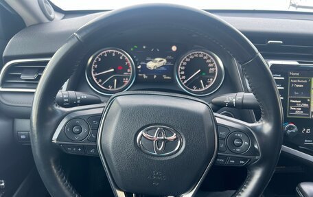 Toyota Camry, 2019 год, 2 990 000 рублей, 13 фотография