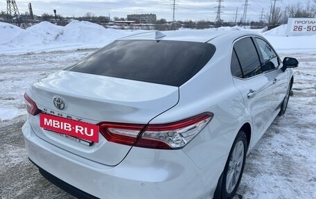 Toyota Camry, 2019 год, 2 990 000 рублей, 16 фотография