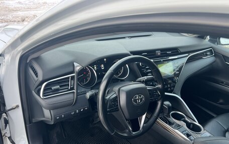 Toyota Camry, 2019 год, 2 990 000 рублей, 35 фотография