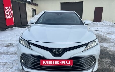 Toyota Camry, 2019 год, 2 990 000 рублей, 31 фотография