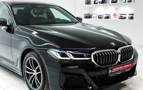 BMW 5 серия, 2023 год, 6 700 000 рублей, 6 фотография