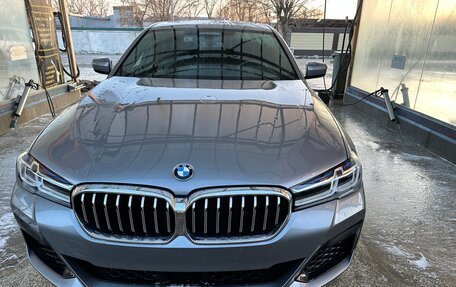 BMW 5 серия, 2022 год, 7 100 000 рублей, 1 фотография