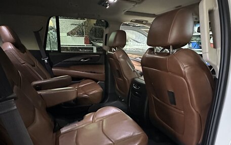 Cadillac Escalade IV, 2014 год, 4 500 000 рублей, 37 фотография