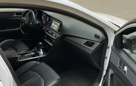 Hyundai Sonata VII, 2019 год, 2 290 000 рублей, 10 фотография