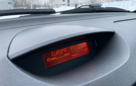 Renault Symbol, 2010 год, 579 000 рублей, 17 фотография
