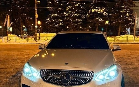 Mercedes-Benz E-Класс, 2013 год, 2 030 000 рублей, 2 фотография