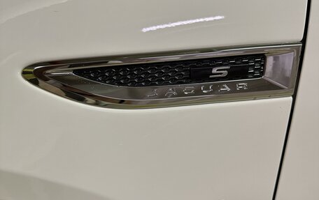 Jaguar E-Pace, 2019 год, 3 500 000 рублей, 20 фотография