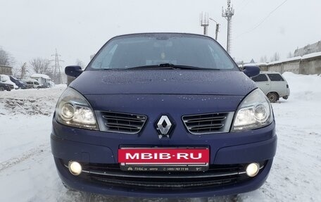 Renault Scenic III, 2005 год, 585 000 рублей, 2 фотография