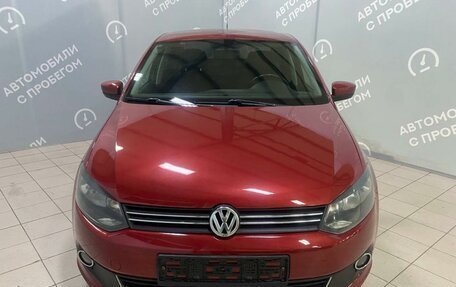 Volkswagen Polo VI (EU Market), 2011 год, 995 000 рублей, 2 фотография