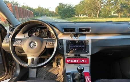 Volkswagen Passat B7, 2011 год, 1 250 000 рублей, 11 фотография