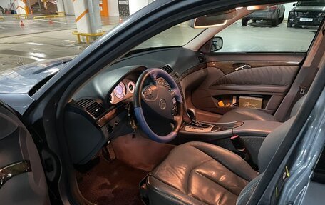Mercedes-Benz E-Класс, 2005 год, 850 000 рублей, 9 фотография