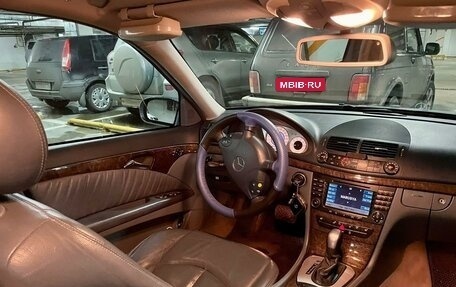 Mercedes-Benz E-Класс, 2005 год, 850 000 рублей, 13 фотография