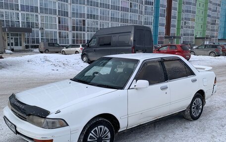 Toyota Carina, 1990 год, 165 000 рублей, 2 фотография