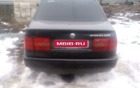 Volkswagen Passat B4, 1996 год, 175 000 рублей, 3 фотография