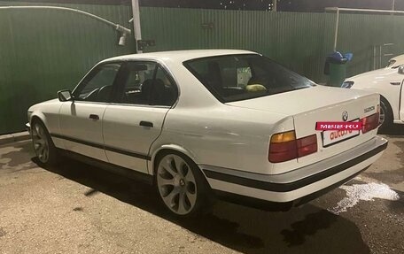 BMW 5 серия, 1992 год, 699 999 рублей, 3 фотография