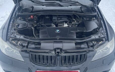 BMW 3 серия, 2008 год, 900 000 рублей, 11 фотография