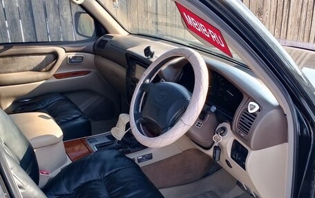 Toyota Land Cruiser 100 рестайлинг 2, 2000 год, 1 300 000 рублей, 7 фотография