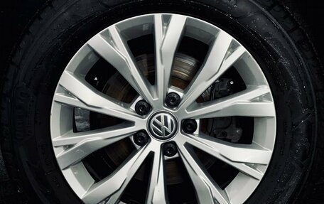 Volkswagen Tiguan II, 2019 год, 2 685 000 рублей, 3 фотография