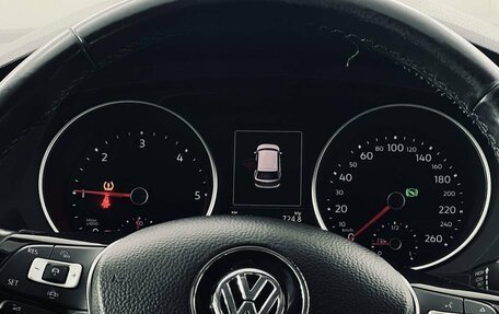 Volkswagen Tiguan II, 2019 год, 2 685 000 рублей, 21 фотография