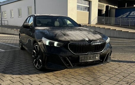 BMW 5 серия, 2023 год, 10 450 000 рублей, 4 фотография