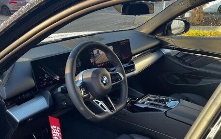 BMW 5 серия, 2023 год, 10 450 000 рублей, 12 фотография