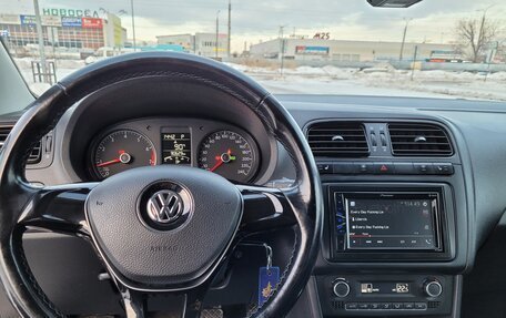Volkswagen Polo VI (EU Market), 2017 год, 1 400 000 рублей, 9 фотография