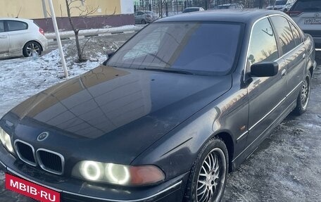 BMW 5 серия, 2000 год, 570 000 рублей, 3 фотография