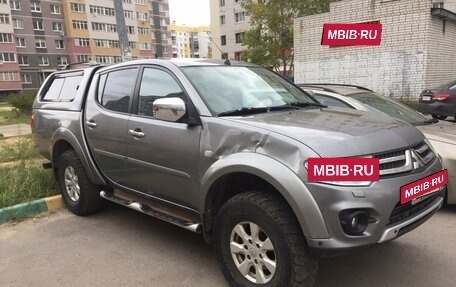Mitsubishi L200 IV рестайлинг, 2013 год, 1 600 000 рублей, 4 фотография