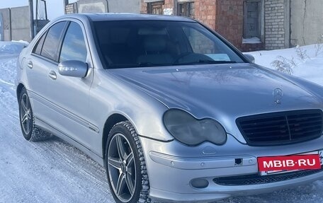 Mercedes-Benz C-Класс, 2001 год, 700 000 рублей, 2 фотография