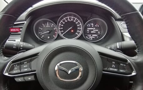 Mazda 6, 2017 год, 2 430 000 рублей, 6 фотография