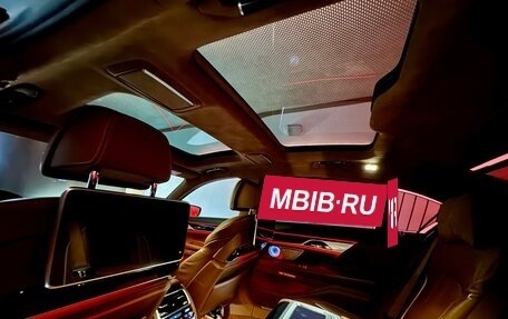 BMW 7 серия, 2015 год, 4 999 000 рублей, 18 фотография