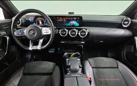 Mercedes-Benz A-Класс AMG, 2020 год, 3 300 000 рублей, 14 фотография
