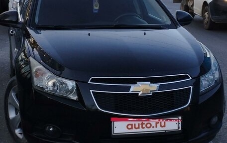 Chevrolet Cruze II, 2012 год, 870 000 рублей, 2 фотография