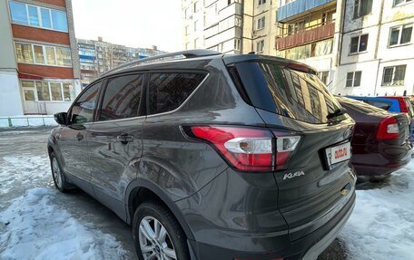 Ford Kuga III, 2017 год, 2 300 000 рублей, 2 фотография