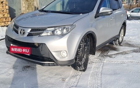 Toyota RAV4, 2013 год, 2 400 000 рублей, 10 фотография