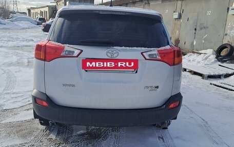 Toyota RAV4, 2013 год, 2 400 000 рублей, 7 фотография
