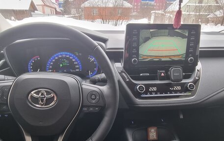 Toyota Corolla, 2019 год, 2 350 000 рублей, 7 фотография