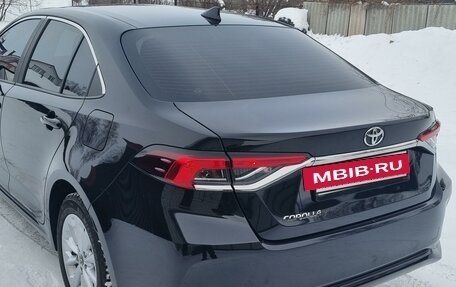 Toyota Corolla, 2019 год, 2 350 000 рублей, 4 фотография