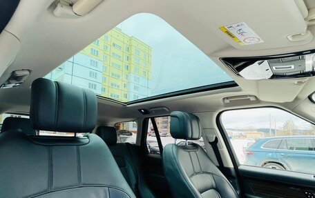 Land Rover Range Rover IV рестайлинг, 2018 год, 11 000 000 рублей, 12 фотография