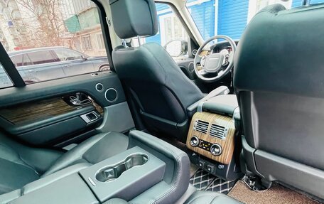 Land Rover Range Rover IV рестайлинг, 2018 год, 11 000 000 рублей, 14 фотография