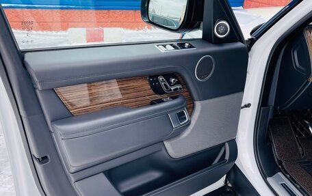Land Rover Range Rover IV рестайлинг, 2018 год, 11 000 000 рублей, 21 фотография