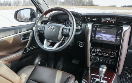 Toyota Fortuner II, 2018 год, 4 900 000 рублей, 4 фотография