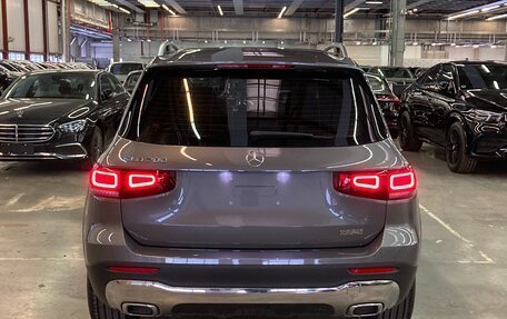 Mercedes-Benz GLB, 2023 год, 6 299 000 рублей, 3 фотография